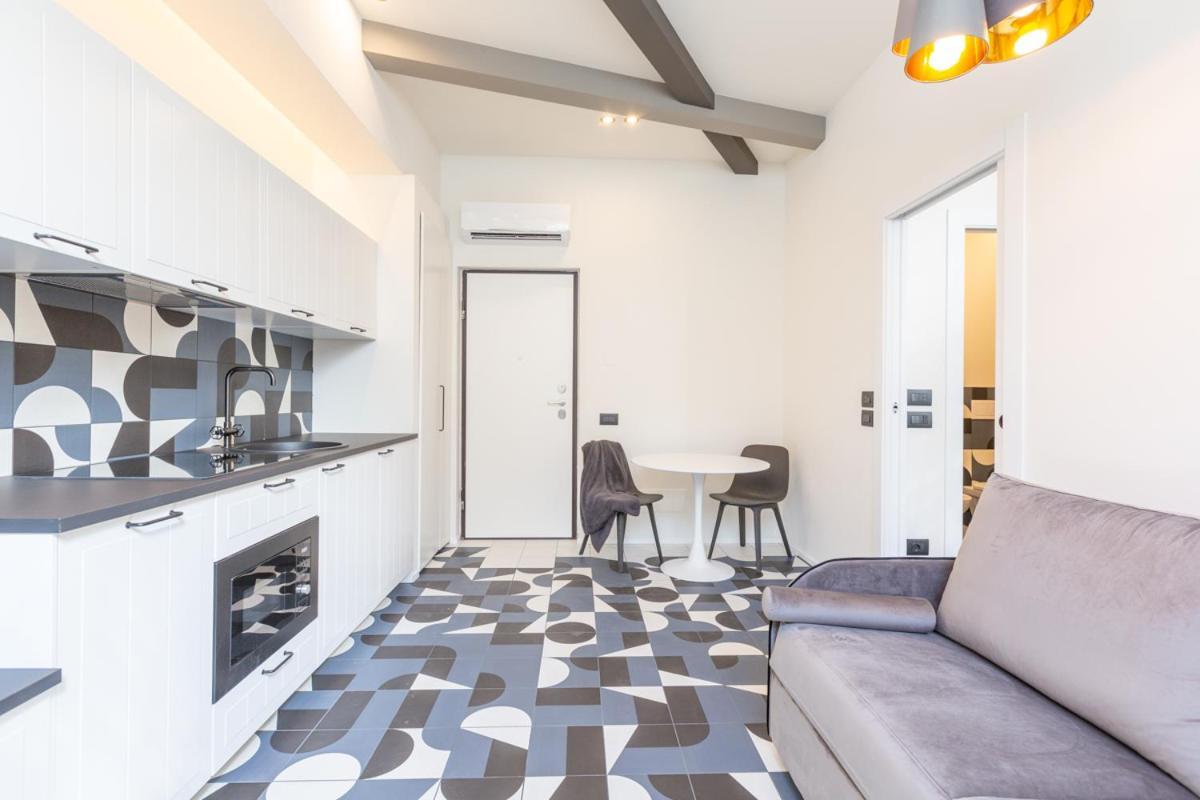 3Fo6 -Navigli-Duomo - Luxury Modern Apartment Milaan Buitenkant foto