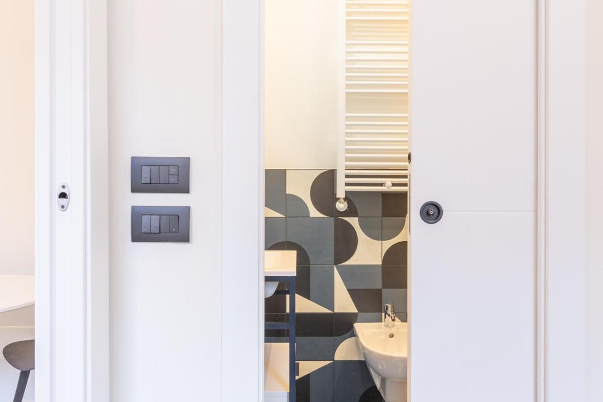 3Fo6 -Navigli-Duomo - Luxury Modern Apartment Milaan Buitenkant foto